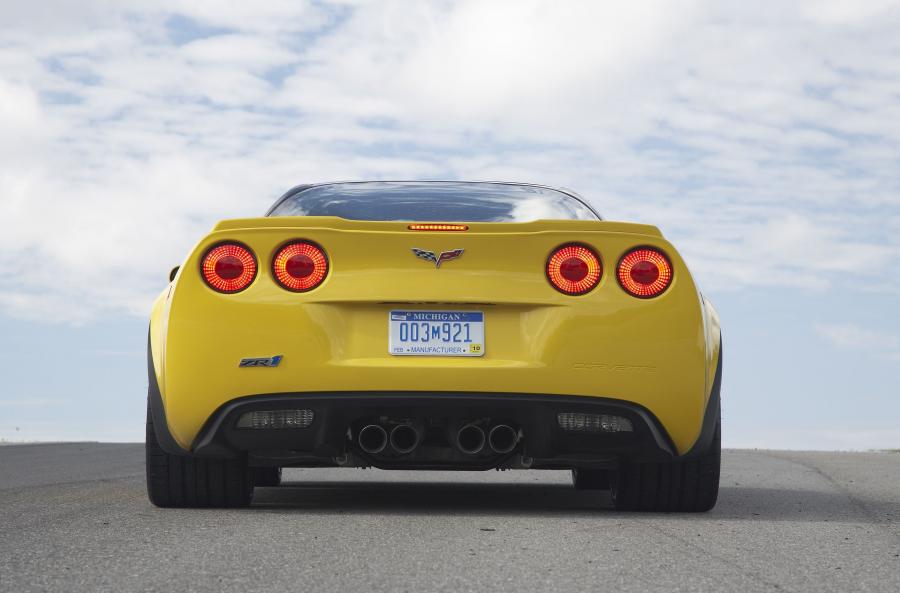  Chevrolet Corvette ZR1 2009 года  (фото 17 из 290)